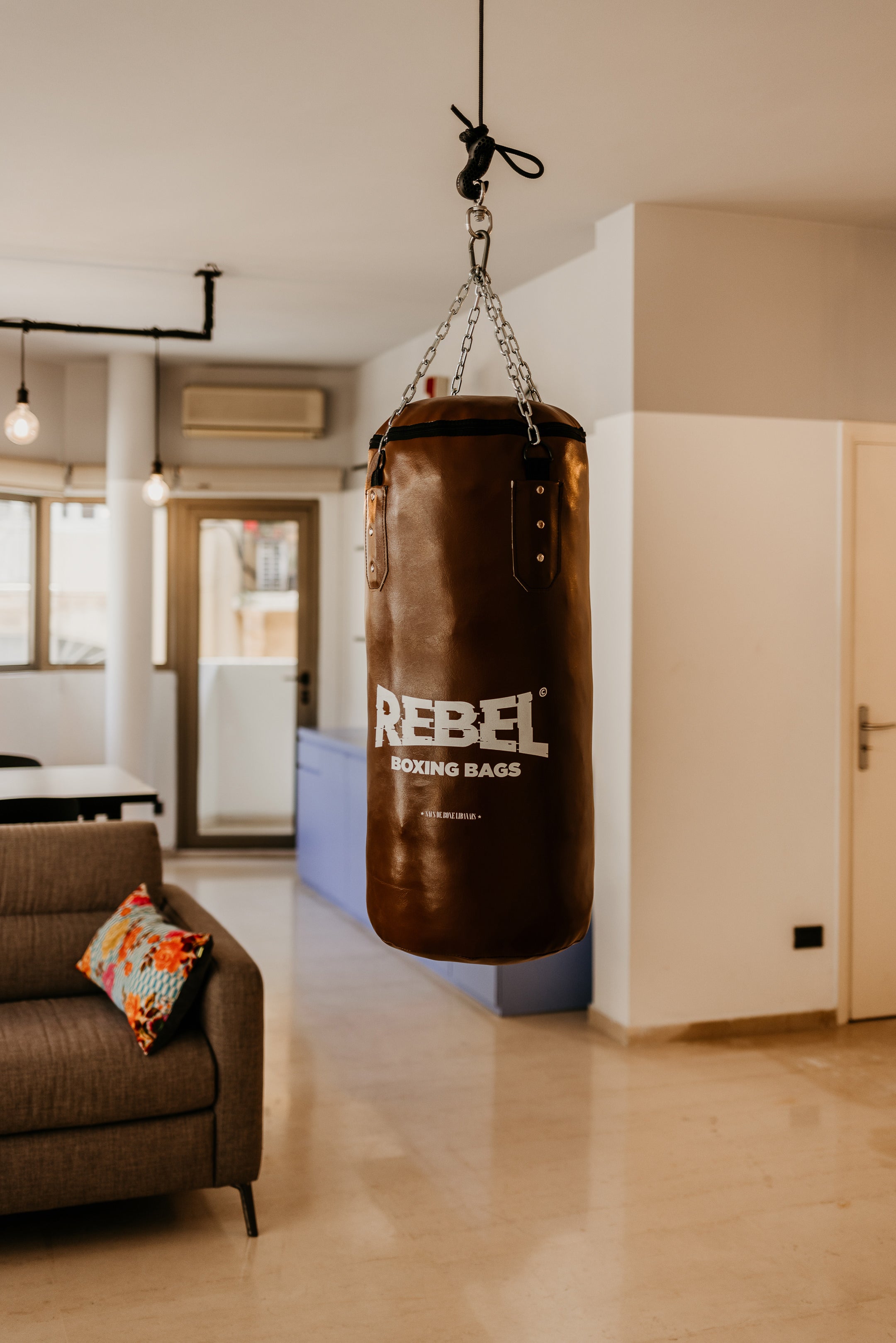 60 cm Leather Boxing Bag